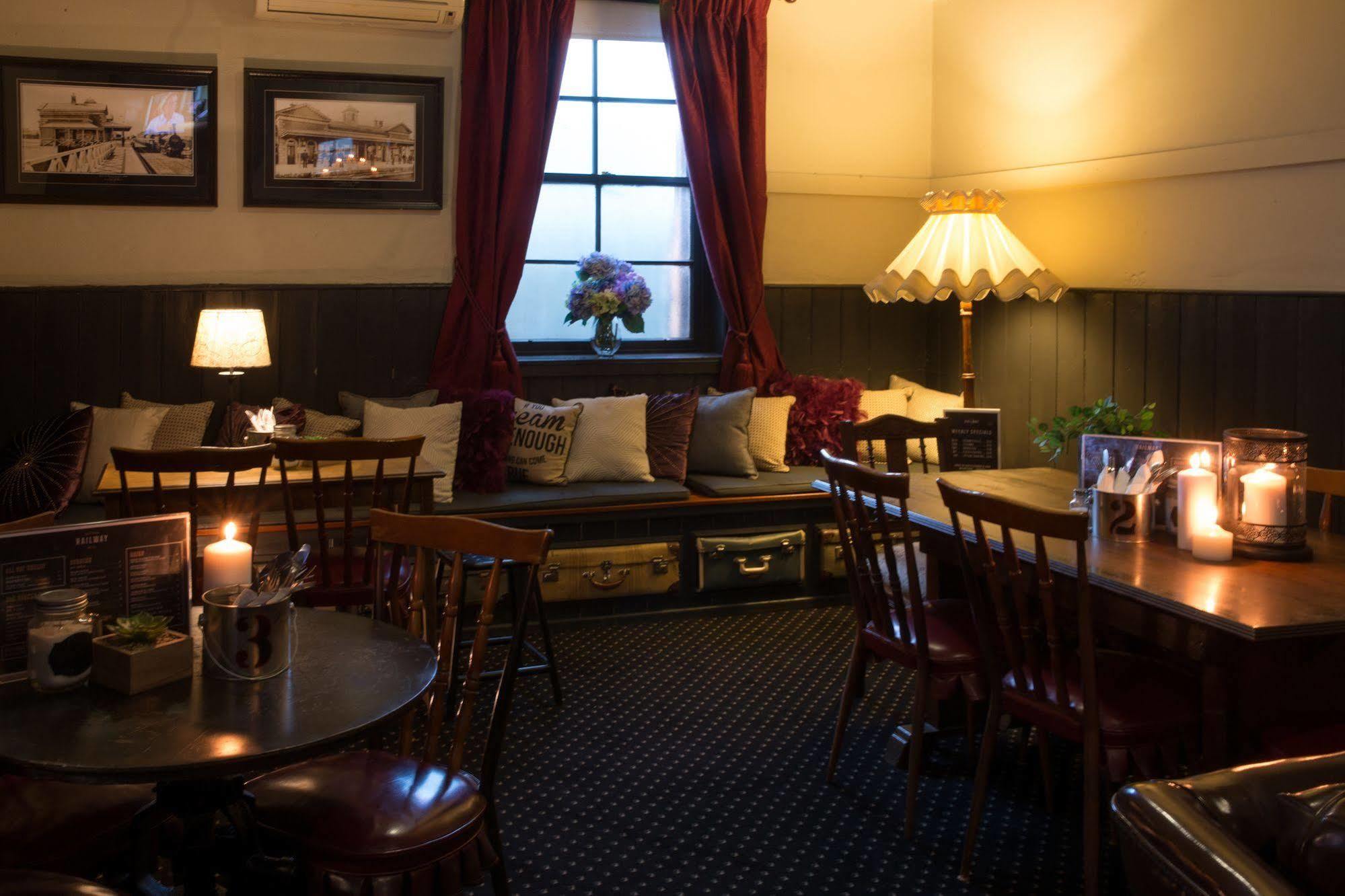 Southern Railway Hotel Goulburn Exterior photo